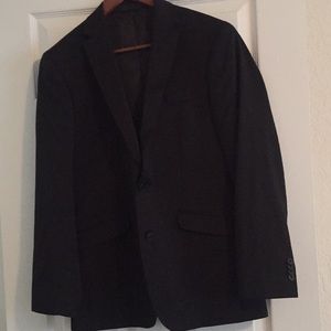 Brand new never worn Kenneth Cole Reaction Suit